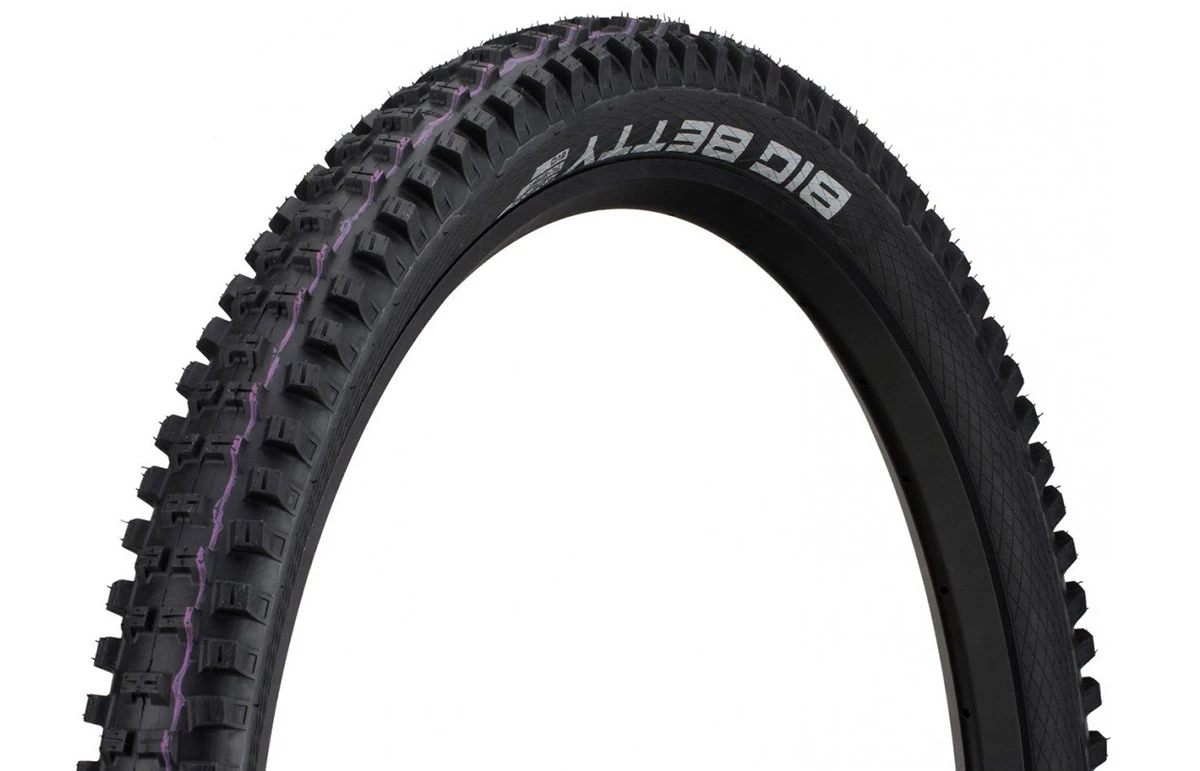 SCHWALBE BIG BETTY 29 X 2.4 SUPER DOWNHILL ADDIX ULTRA SOFT 1 SCHWALBE BIG BETTY 29 X 2.4 SUPER DOWNHILL ADDIX ULTRA SOFT